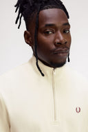 Fred Perry Ανδρικό Φούτερ Με Φερμουάρ Half Zip Sweatshirt M3574-Z46 Εκρού