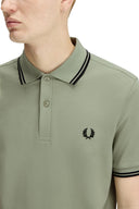 Fred Perry Ανδρική Μπλούζα Twin Tipped Polo M3600-S23 Χακί
