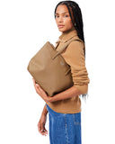 Lacoste Τσάντα Ώμου Small Concept Tote NF2037PK-T75 Καφέ