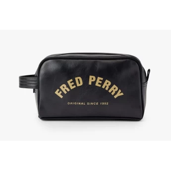 Fred Perry Ανδρικό Νεσεσέρ Arch Branded Pu Wash Bag L9250-102 Μαύρο