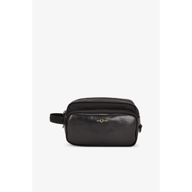 Fred Perry Ανδρική Τσάντα Νεσεσέρ Nylon Twill Leather Wash Bag L7269-774 Μαύρο