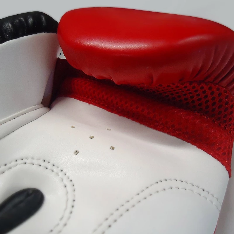 400163 boxing gloves olympus dx climalight red black closeup 3 tobros.gr