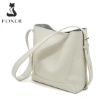 Δερμάτινη Γυναικεία Τσάντα Shopper ‘Ωμου Foxer 9136015F άσπρο